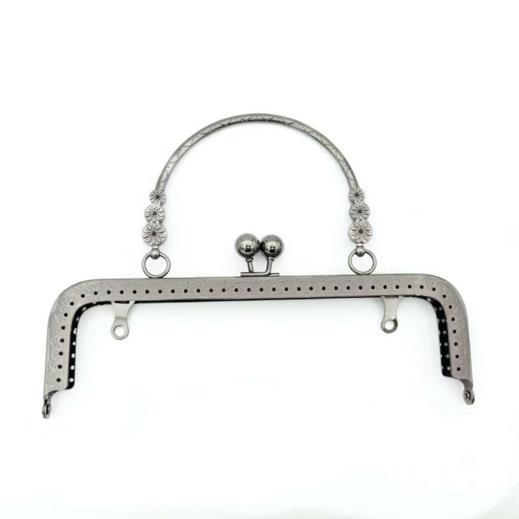 Gunmetal 20cm metal frame clasp with metal handle for beaded bags